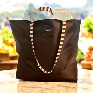 HENRI BENDEL ⭐️REVERSIBLE Nylon Tote EUC⭐️No Callouts⭐️XLarge